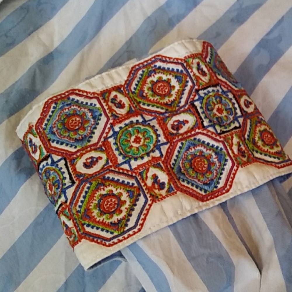 Robert Graham embroidered cuff shirt - Picture 2 of 8